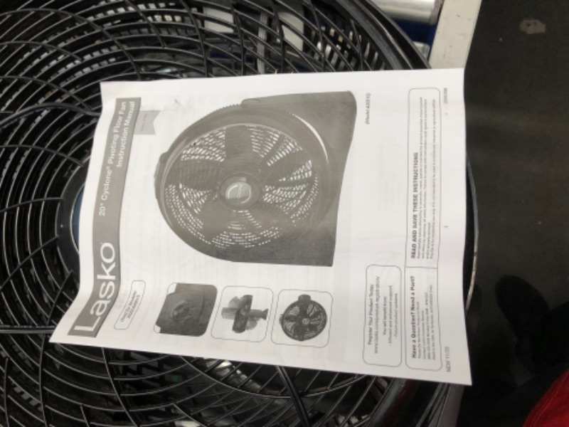 Photo 3 of ***NONREFUNDABLE - MAJOR DAMAGE - SEE COMMENTS***
Lasko Floor Cyclone Fan without Remote: 20" Adjustable Tilt, Wall Mountable, 3-Speed, Indoor Use, 2000 CFM, Black