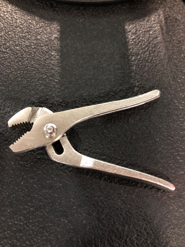 Photo 2 of ***STOCK PHOTO REFERENCE ONLY*** Pliers Wrench XS 4"