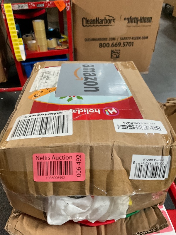 Photo 1 of Holidayana Christmas Inflatables Large 5 ft Santa Golfing - Inflatable Outdoor Christmas Decorations Blow Up X-mas Decorations for Yard, Lawn & Garden Internal Lights & Built-in Fan