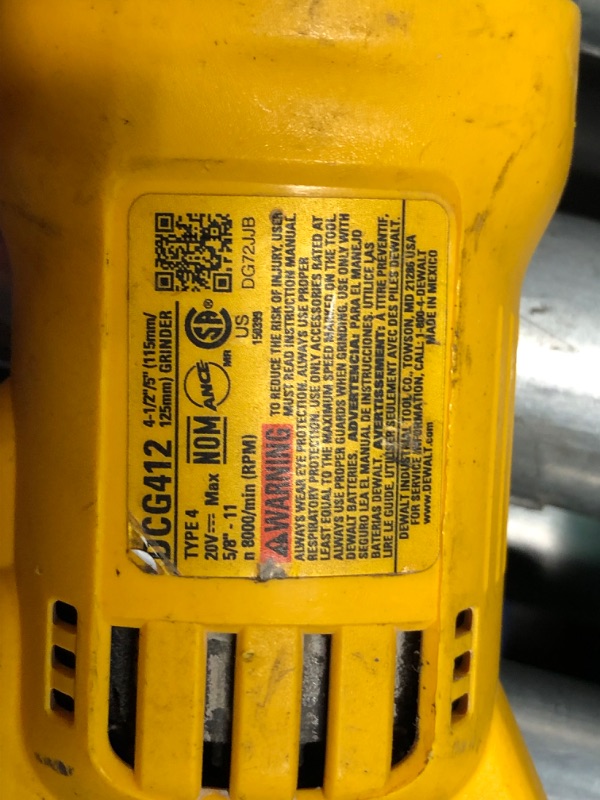 Photo 4 of ***HEAVILY USED AND DIRTY - UNABLE TO TEST - SEE PICTURES***
DEWALT DCG412B 20V MAX* Lithium Ion 4-1/2” grinder (Tool Only)