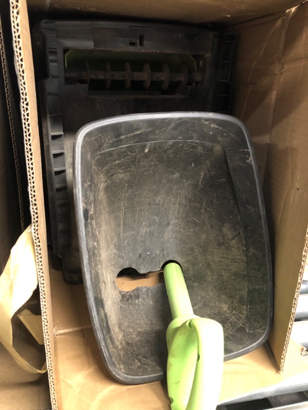 Photo 4 of ***HEAVILY USED AND DIRTY - UNABLE TO TEST - SEE PICTURES***
Earthwise GS70015 15-Amp Garden Corded Electric Chipper