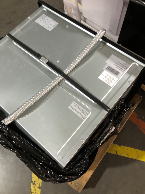 Photo 1 of **NONREFUNDABLE, PARTS ONLY, DAMAGED POWER CORD**Empava 24 inch Electric Single Wall Oven with 6 Cooking Funcitons, Built-in Convection System with Mechanical Knob Control, Stainless Steel