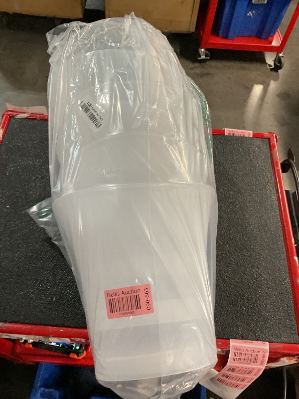 Photo 1 of 6 Pcs LED Ice Bucket Bulk 5L Large Capacity Wine Light Ice Bucket Drink Container with 7 Color Glowing Champagne Bucket Beer Wine Cooler Bucket for Party Bars Restaurant Home, Battery Powered