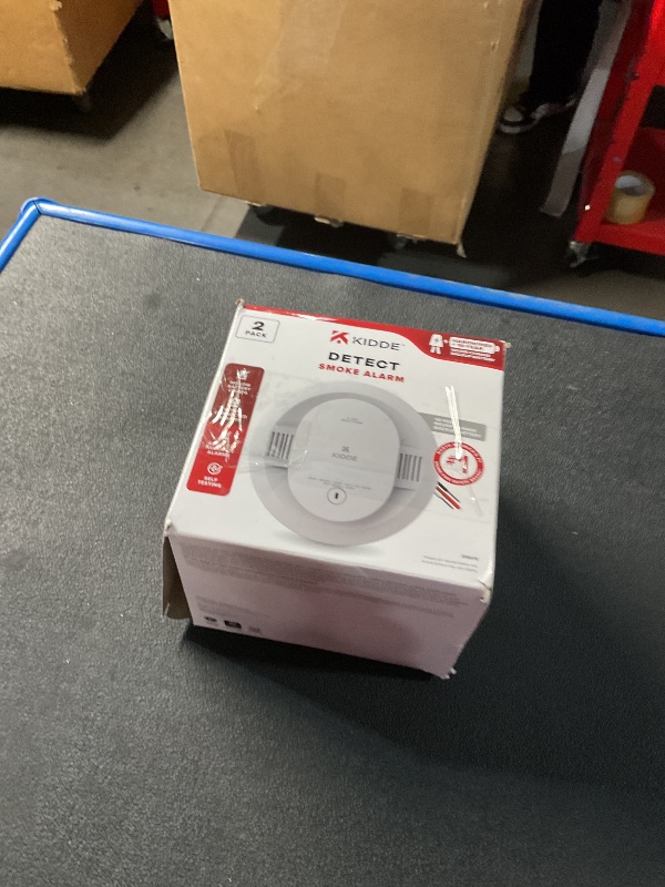 Kidde Hardwired Smoke Detector, 10-Year Battery Backup, Interconnectable, LED Warning Light Indicators, 2 Pack