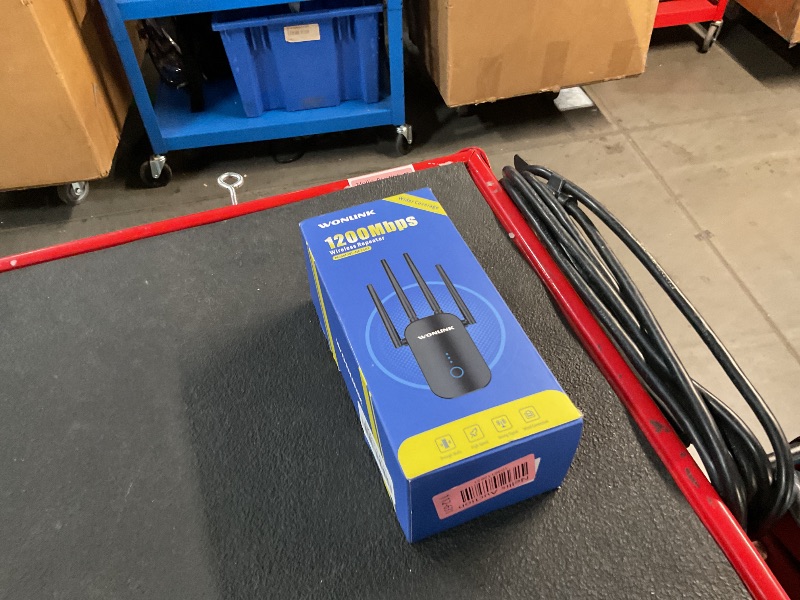 Photo 1 of WONLINK 2025 WiFi Extender Signal Booster,1200Mbps WiFi Extender up to 10000 sq.ft Coverage,Dual-Band WiFi Extender Signal Booster for Home,Internet WiFi Booster Support Multiple Devices,1-Tap Setup