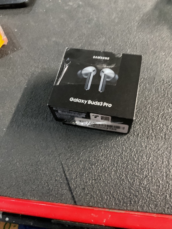 Photo 1 of SAMSUNG Galaxy Buds 3 Pro AI True Wireless Bluetooth Earbuds, Noise Cancelling, Sound Optimization, Real-Time Interpreter, Redesigned Comfort Fit, Silver [US Version, Amazon Exclusive 2Yr Warranty]