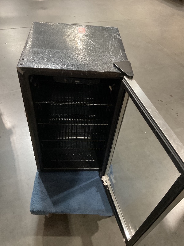 Photo 1 of Alera JC-90VEL-F 3.4 cu-ft. Beverage Cooler - Stainless Steel/Black

