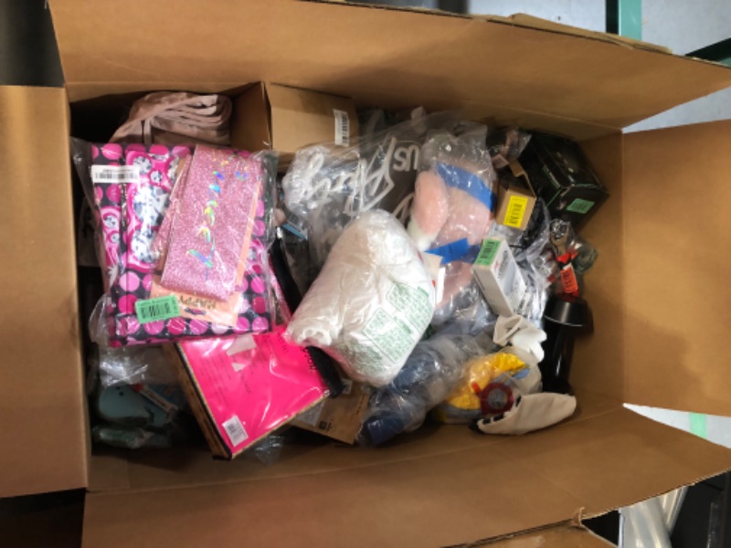 Photo 1 of *****NONREFUNDABLE**FUNCTIONAL*****
Miscellaneous Mixed Bulk Box 