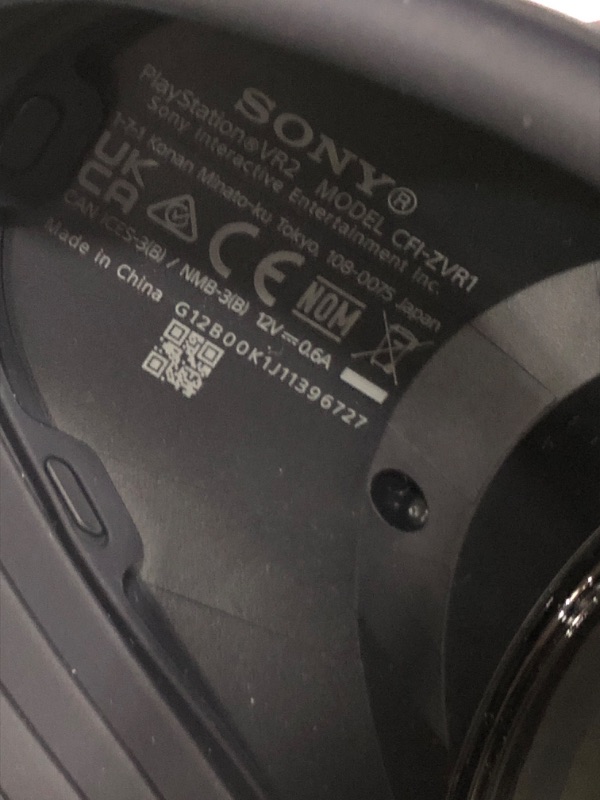 Photo 1 of **SEE NOTES** PlayStation VR2 Horizon Call of The Mountain™ Bundle (PSV