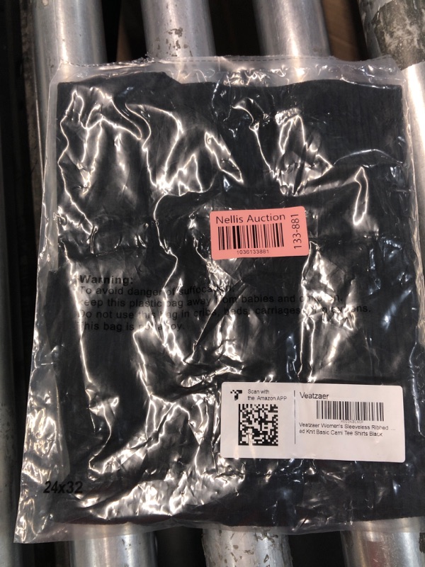 Photo 1 of ***(HEAVILY USED)***
Veatzaer Women's Sleeveless Ribbed Tank Tops Summer Fitted Knit Basic Cami Tee Shirts Black