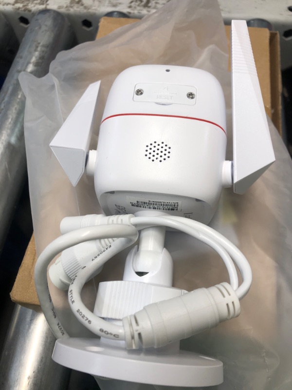Photo 1 of (used)(missing pieces) Tapo TP-Link 2K QHD Security Camera Outdoor Wired, Starlight Sensor for Color Night Vision, Free AI Detection