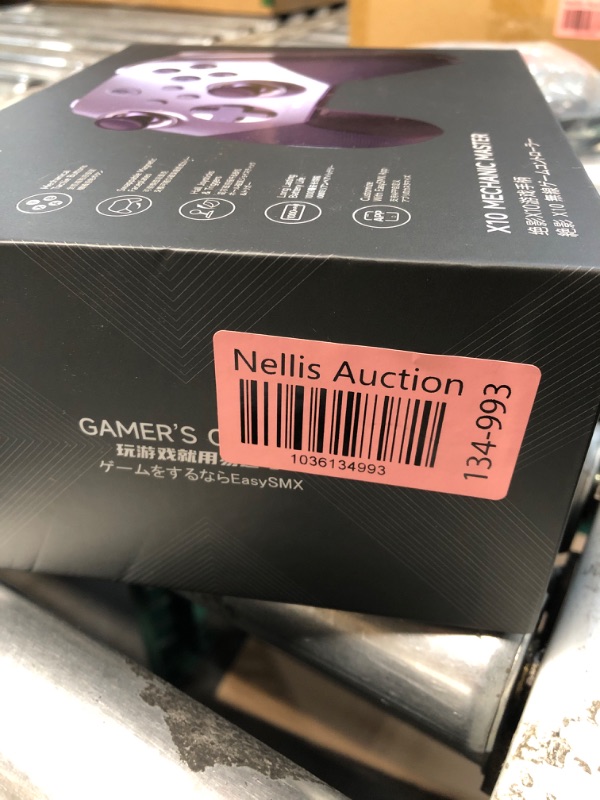 Photo 1 of EasySMX X10 Wireless PC Controller with Dual Hall Effect, Bluetooth Controller for PC/Switch/Steam/Android TV, Mobile - Include a White Swappable Faceplate, Compatible with Black Myth: Wukong