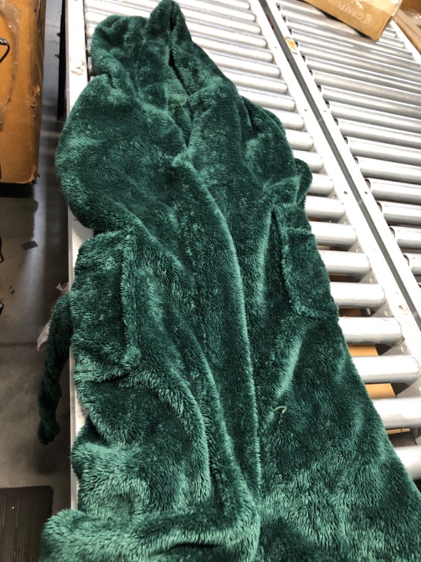 Photo 1 of (SMALL/MEDIUM) (BAGGED) PAVILIA Women Hooded Plush Soft Robe | Fluffy Warm Fleece Sherpa Shaggy Bathrobe (S/M, Green)