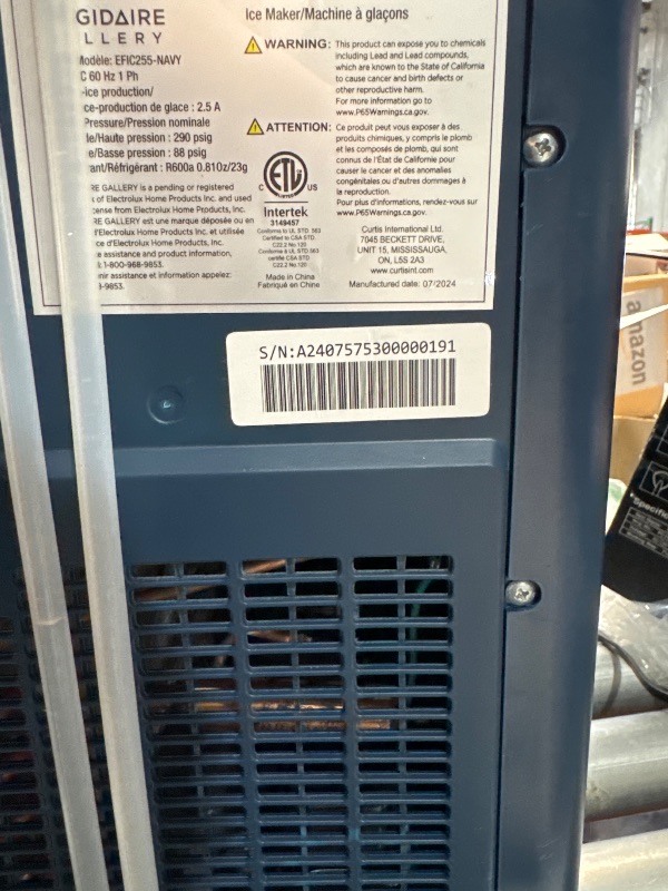 Photo 1 of ****FOR PARTS ONLY****
FRIGIDAIRE Gallery EFIC255 Countertop Crunchy Chewable Nugget Ice Maker, 44lbs per Day, Auto Self Cleaning, 2.0 Gen, Navy