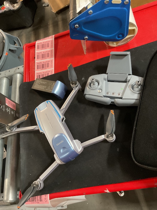 Photo 1 of ***FINAL SALE/ISSUE WITH 1 OF THE PROPELLERS/PARTS ONLY ITEM***V11MINI Drones with Camera for Adults 4k,60-Min Flight Time with 2 batteries,Under 250g,5GHz Transmission,GPS Auto Return,Waypoints,Follow Me,4K Mini Drones for Adults,Easy to Fly Gift for Beg