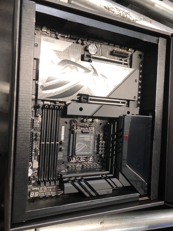 Photo 1 of ASUS ROG Maximus Z790 Dark Hero (WiFi 7) LGA 1700(Intel 14th &13th&12th Gen) ATX Gaming Motherboard(PCIe 5.0x16, 5xM.2 Slots,DDR5,2X Thunderbolt 4 Ports, USB Type-C Front-Panel)