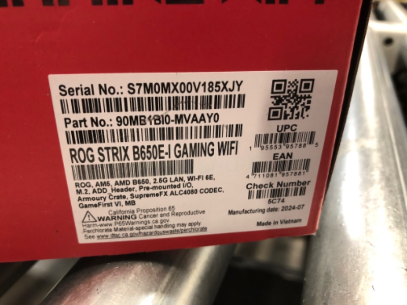 Photo 1 of ***FACTORY SEALED***ASUS ROG Strix B650E-I Gaming WiFi AMD B650 AM5 Ryzen™ Desktop 9000 8000 & 7000 Mini-ITX mITX Motherboard, 10+2 Power Stages, DDR5, 2X M.2 Slot, PCIe® 5.0, 2.5G LAN, WiFi 6E, USB 3.2 Gen 2x2 Type-C
