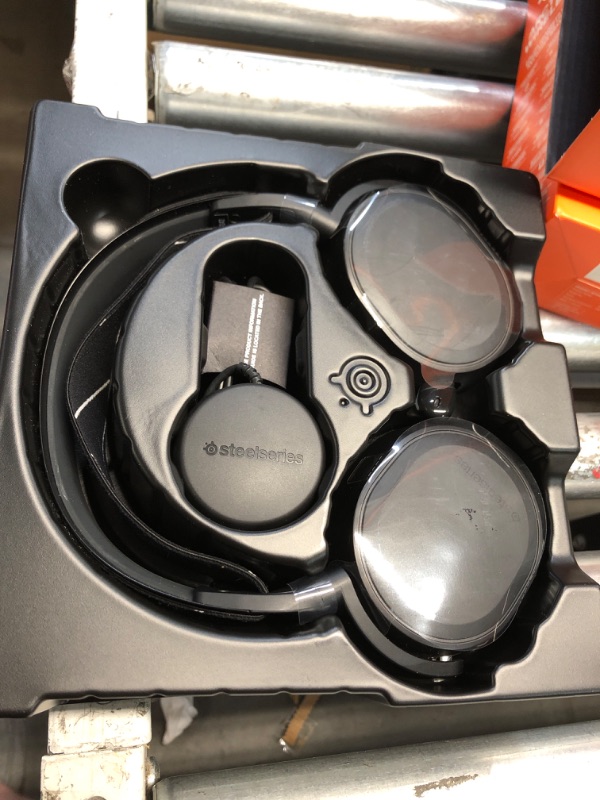 Photo 1 of SteelSeries Arctis 9 Dual Wireless Gaming Headset – Lossless 2.4 GHz Wireless + Bluetooth – 20+ Hour Battery Life – For PC, PS5, PS4, Bluetooth,Black