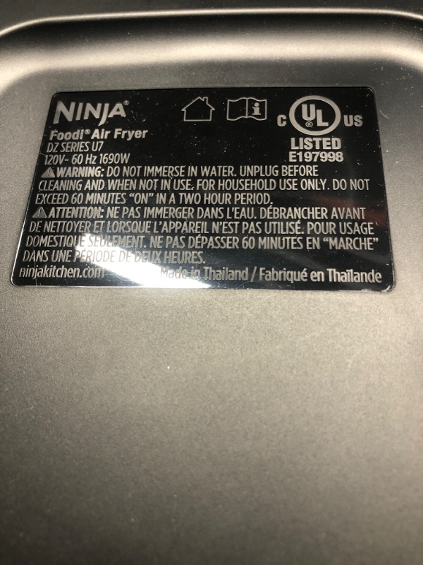 Photo 6 of **BROKEN HANDLE/SCRATCHES**Ninja Foodi 6-in-1 8 Quart 2-Basket Air Fryer with DualZone Technology