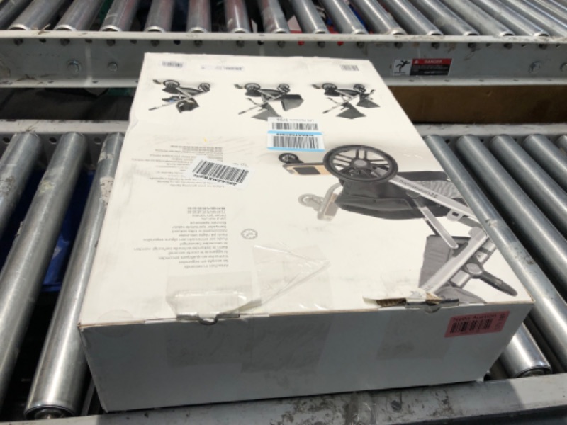 Photo 1 of *USED*UPPAbaby PiggyBack Ride-Along Board for Vista, Vista V2, and Vista V3 Strollers / Quick Attachment for Children to Stand + Stroll / 55 lbs. Weight Capacity