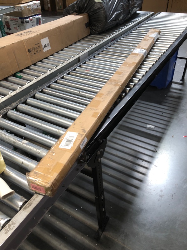 Photo 1 of Besseto Black Baseboard LED Aluminum Channel,3 x 2m Toe Kick LED Strip Light Aluminum Channel Profile Skirtingboard Baseboard Light for Living Room Bedroom Kitchen Home Theater(3Pack 2M/6.6FT)