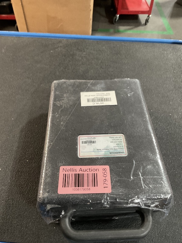 Photo 1 of UHARBOUR Manometer Gas Pressure Tester, Manometer LP Gas Pressure Tester Gauge 0-35" W.C, 1/8" NPT Fitting with Barbed Connection, 40" Hose