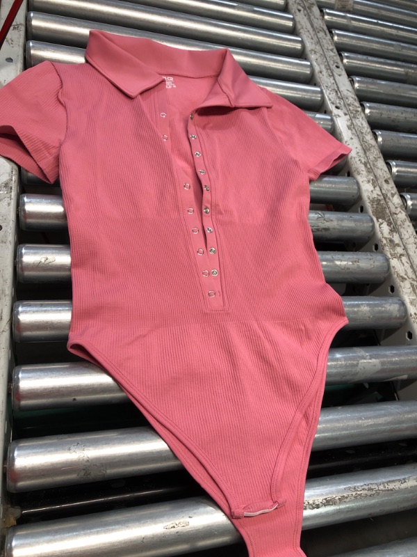 Photo 1 of ***STOCK PHOTO REFERENCE ONLY*** OQQ Women's 2 Piece Bodysuits Sexy Ribbed One Piece Square Neck Short Sleeve Bodysuits Hide pink White size: xl