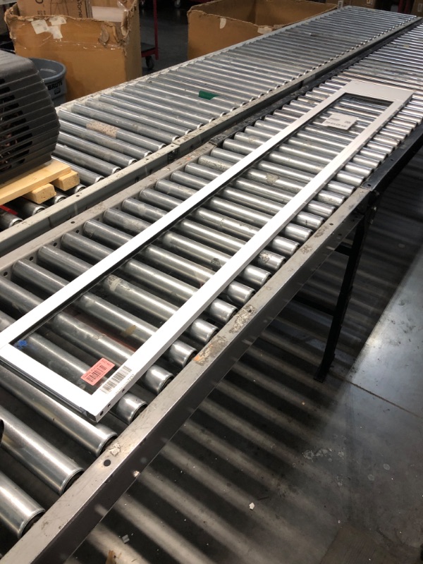 Photo 1 of ***USED - NO PACKAGING - GLASS ONLY - NO DOGGY DOOR - SEE PICTURES***
PetSafe Doggy Door for Sliding Glass Doors, Adjustable Height 91 7/16" to 96", No-Cut DIY Install, Aluminum Panel, Ideal for Renters, for Medium Dogs Up to 40 lb, (White, Medium)
