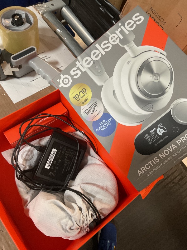 Photo 1 of SteelSeries Arctis Nova Pro Wireless Multi-System Gaming Headset - Neodymium Magnetic Drivers - Active Noise Cancellation - Infinity Power System - Gen 2 Mic - PC, PS5, PS4, Switch, Mobile - White