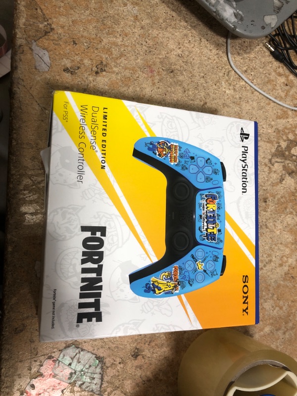 Photo 1 of PlayStation DualSense® wireless controller – Fortnite® Limited Edition