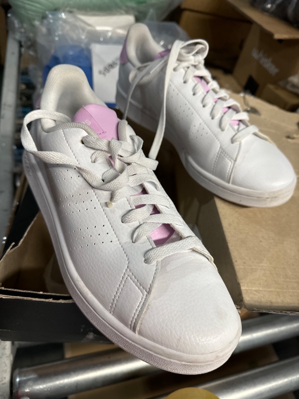 Photo 1 of adidas Women's Vl Court 3.0 Sneaker, White/Pulse Magenta/Gold Metallic, 9