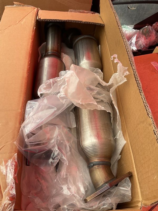 Photo 1 of VAVICARS Catalytic Converter Compatible with 2009-2017 Chevy Traverse fit GMC Acadia 2007-2017 fit Buick Enclave 2008-2017 fit Saturn Outlook 2007-2010 3.6L 3PCS (EPA Approved)1036243645