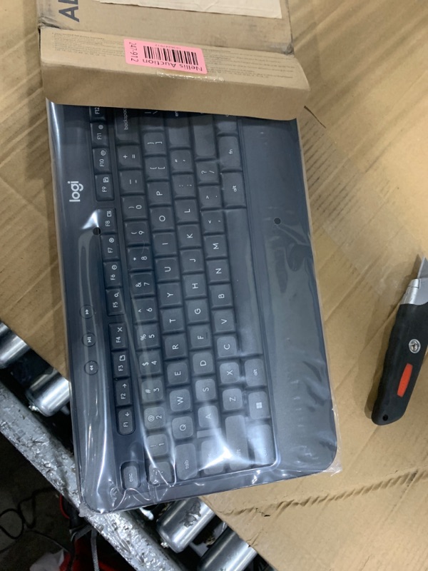 Photo 1 of Logitech MK540 Advanced Wireless Keyboard and Mouse Combo for Windows, 2.4 GHz Unifying USB-Receiver, Multimedia Hotkeys, 3-Year Battery Life, for PC, Laptop