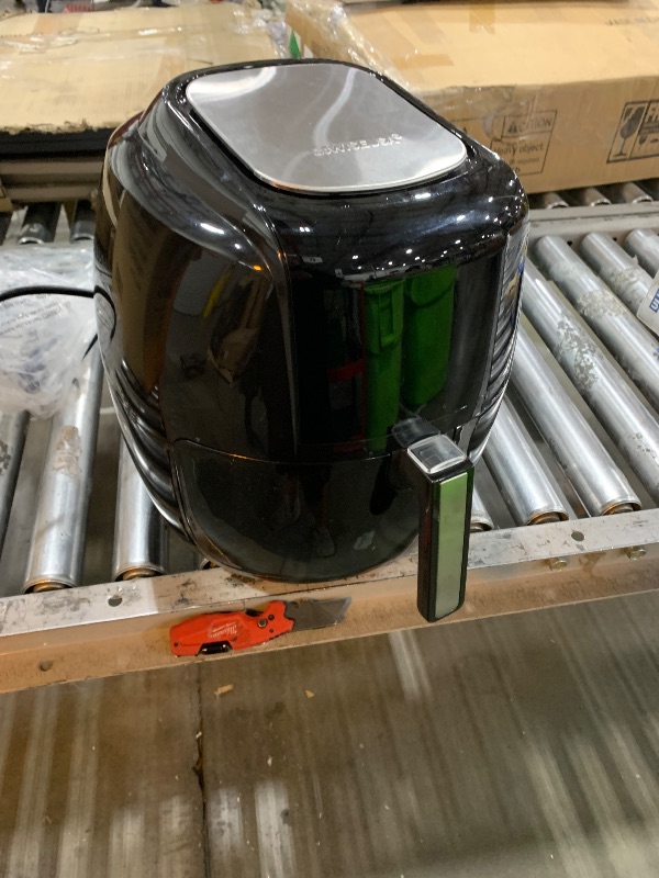 Photo 1 of GoWISE USA 1700-Watt 5.8-QT 8-in-1 Digital Air Fryer with Recipe Book, Black