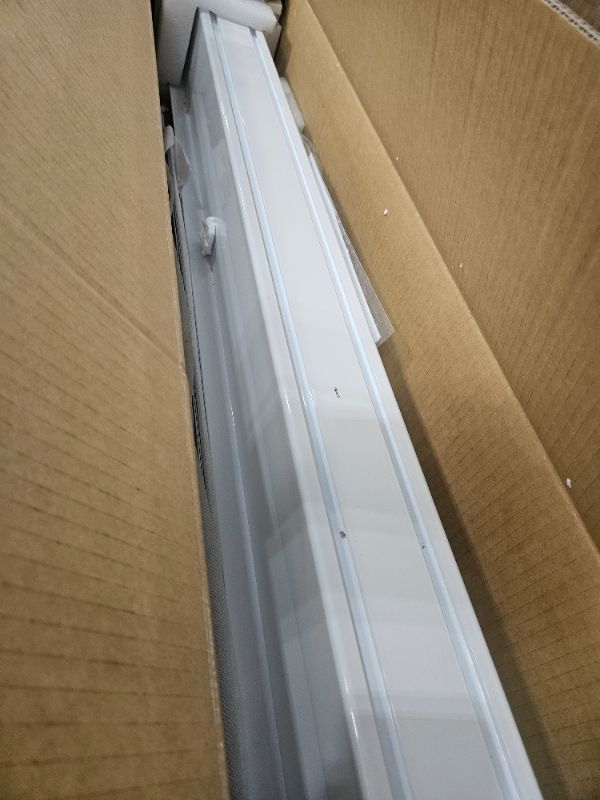 Photo 1 of ***FINAL SALE/SCREEN RIPPED/PARTS ONLY ITEM*** Elite Screens Evanesce Tab-Tension B CineGrey 5D, 126-inch 16:9, in Ceiling Concealed Electric Motorized Drop Down Projector Screen w Ambient Light Rejecting CG5D Projection Material, ETB126HD5-E10
***LENGTH 