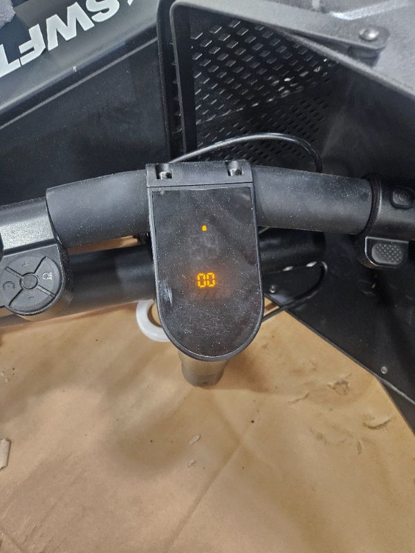 Photo 1 of ***PARTS ONLY***SWFT SD Electric Scooter with Seat- 15mi Operating Range, 18 mph, 14" Performance Wheels, Basket, Digital Display, Lockable