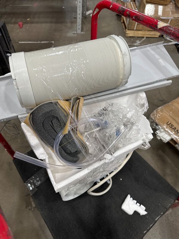 Photo 1 of ** FOR PARTS ONLY ** 
BLACK+DECKER 10,000 BTU Portable Air Conditioner up to 450 Sq. with Remote Control, White