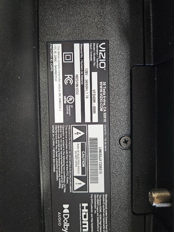 Photo 1 of ***USED - MISSING LEGS - SCRATCHED - POWERS ON - UNABLE TO TEST FURTHER - SEE PICTURES***
VIZIO 40-inch Full HD 1080p Smart TV with DTS Virtual: X, Alexa Compatibility, Google Cast Built-in, Bluetooth Headphone Capable, (VFD40M-08 New)