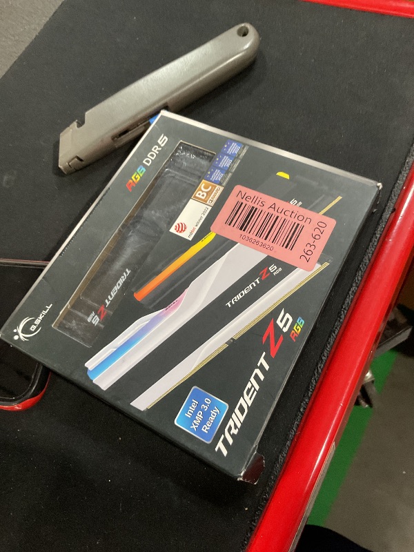 Photo 4 of 64GB G.Skill DDR5 Trident Z5 RGB 6400MHz CL32 1.40V Dual Channel Kit 2X 32GB Black