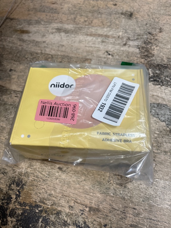 Photo 1 of Niidor Strapless Bras for Women Sticky Bra Push Up Invisible Backless Bra with Nipple Covers Nude