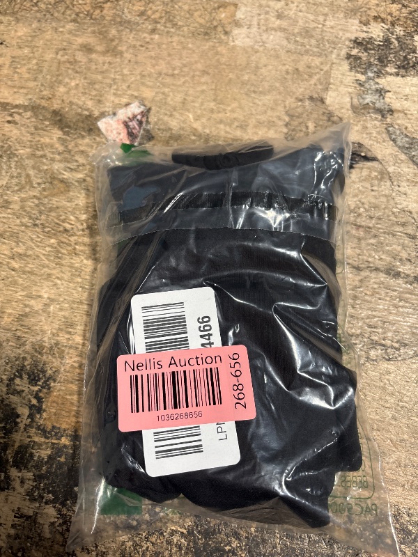 Photo 1 of ForeFair Women Sleeveless Backless Crop Tank Top Summer Going Out Outfits Cute Pleated Sweetheart Neck Strappy Y2K Slits Tops (Black,M)