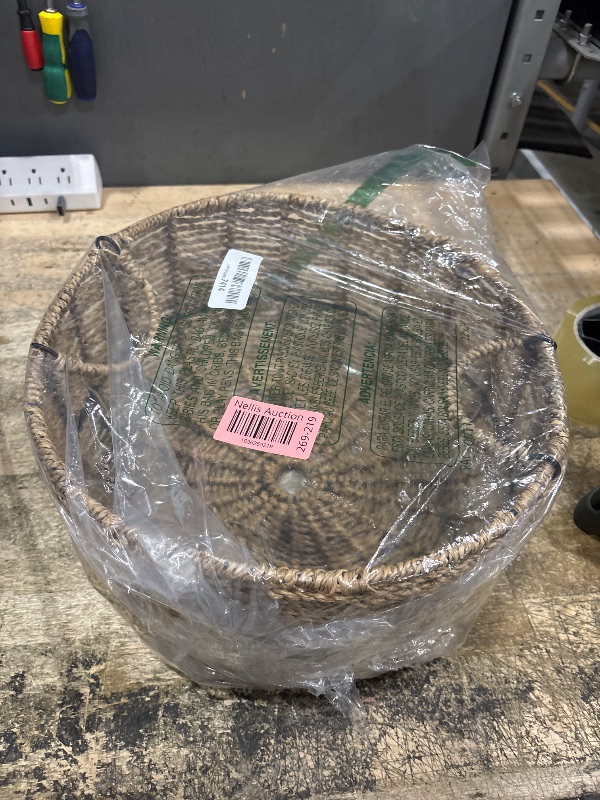 Photo 1 of HODAKJUE Round Storage Basket Made by Seagrass with Handles (13.58"Dx6.1"H)