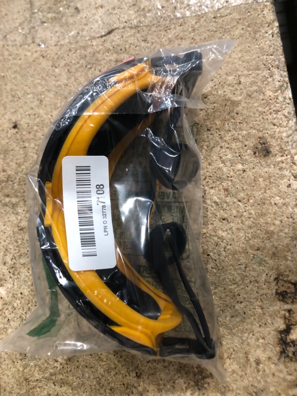 Photo 1 of ***(CLEAR LEANS/ STOCK PHOTO FOR REFERENCE ONLY)***
DEWALT - DPG82-21C Dewalt DPG82-21 Concealer Smoke Anti-Fog Dual Mold Safety Goggle Smoke Lens