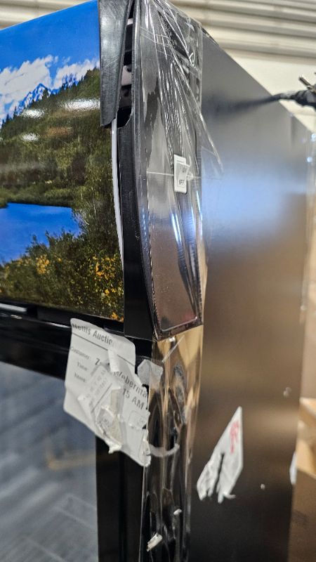 Photo 1 of ** TRUCK PICKUP ONLY ** VEVOR Commercial Merchandiser Refrigerator, 6.8 Cu.Ft / 195L Beverage Refrigerator Cooler Merchandiser, Glass Door Display Refrigerator Upright Fridge with 3 Adjustable Shelves, Customizable Lightbox