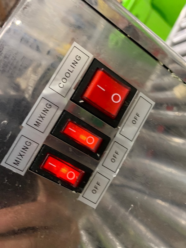 Photo 1 of Commercial juice machine 10a x 4Dispenser,