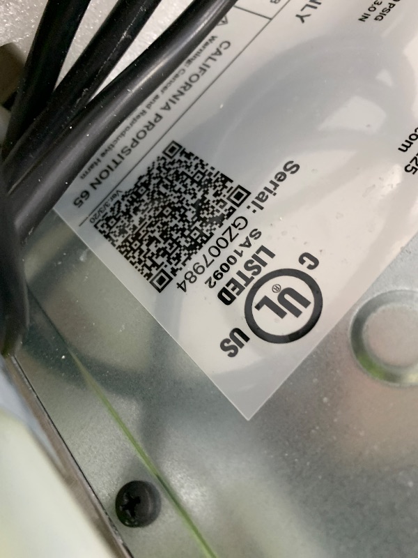 Photo 1 of ****READ NOTES BEFORE BIDDING****
GE Profile Opal 2.0 XL with 1 Gallon Tank, Chewable Crunchable Countertop Nugget Ice Maker, Scoop included, 38 lbs in 24 hours, Pellet Ice Machine with WiFi & Smart Connected, Stainless Steel