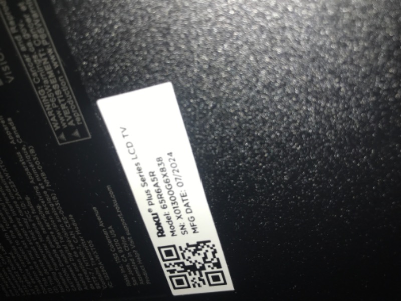 Photo 1 of *********SCREEN IS SHATTERED, NON-FUNCTIONAL************

Roku Smart TV – 65-Inch Plus Series 4K QLED RokuTV with Roku Voice Remote Pro, Dolby Vision, Striking 4K Resolution, Automatic Brightness, & Seamless Streaming – Live Local News & Sports