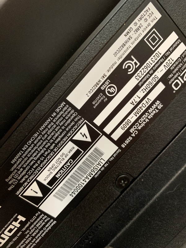 Photo 1 of ************MISSING REMOTE AND STANDS**************

VIZIO 40-inch Full HD 1080p Smart TV with DTS Virtual: X, Alexa Compatibility, Google Cast Built-in, Bluetooth Headphone Capable, (VFD40M-08 New)