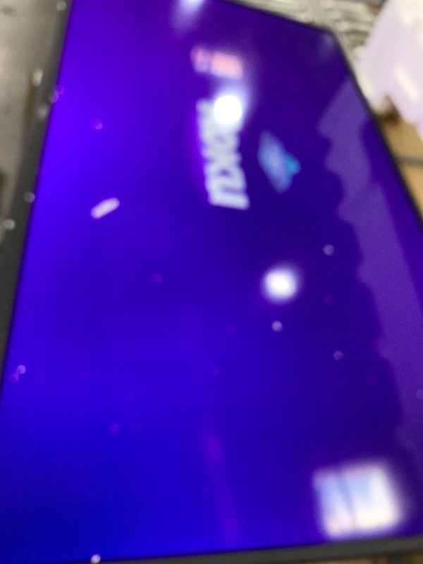 Photo 1 of ************MISSING REMOTE AND STANDS********************

Roku Smart TV 2025 – 40-Inch Select Series, 1080p Full HD TV – RokuTV with Voice Remote – Flat Screen LED Television with Wi-Fi for Streaming Live Local News, Sports, Family Entertainment