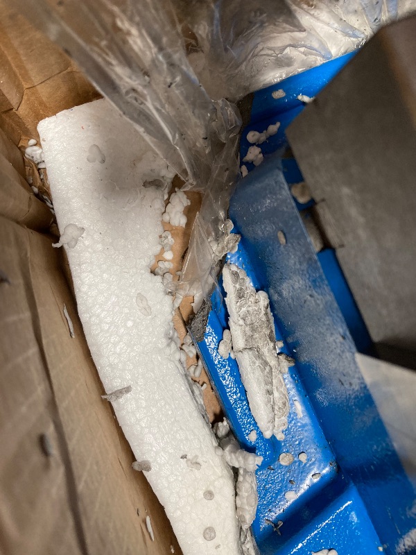 Photo 1 of VEVOR 6 Inch ACCU Lock Down Vise Precision Milling Vice 6 Inch Jaw Width Drill Press Vise Milling Drilling Machine Bench Clamp Clamping Vice (6'')